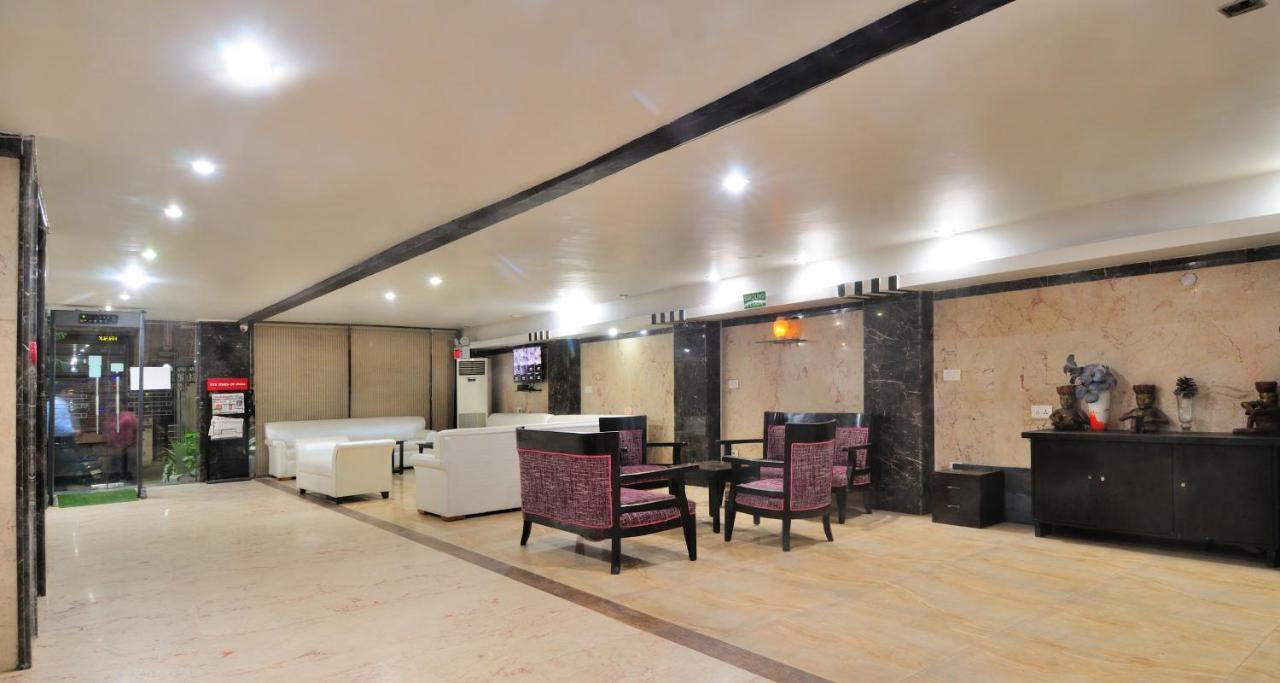 The Bonlon Inn-Near Blk Hospital Delhi  Exterior photo