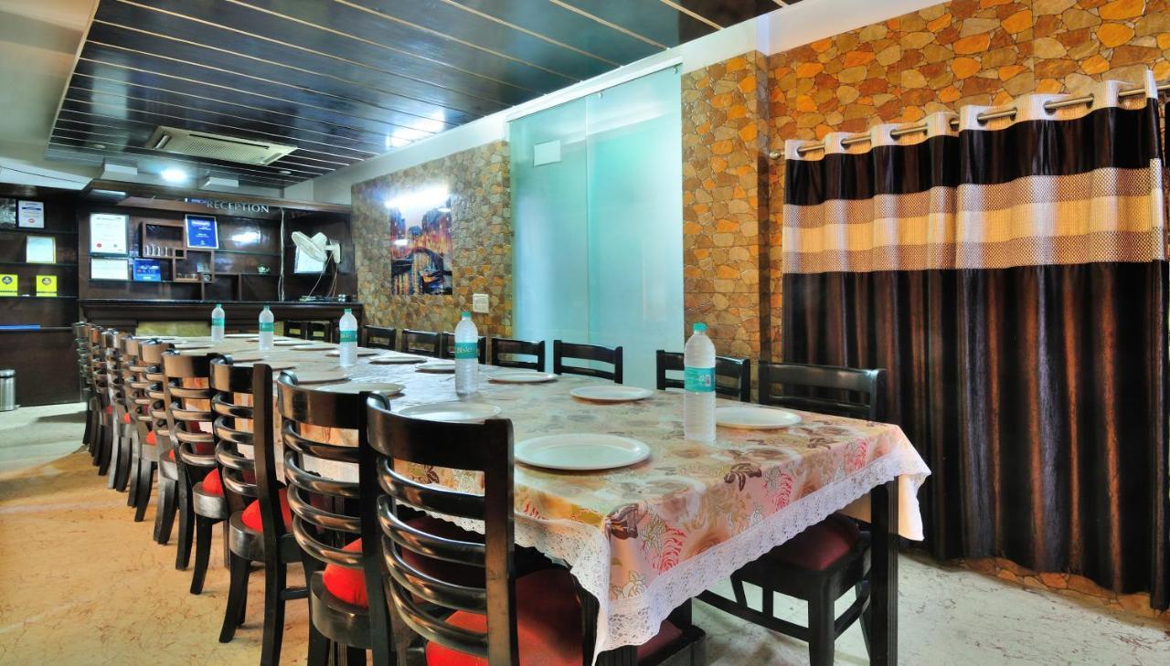 The Bonlon Inn-Near Blk Hospital Delhi  Exterior photo