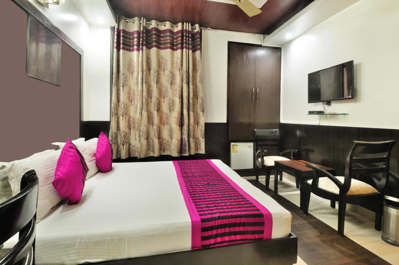 The Bonlon Inn-Near Blk Hospital Delhi  Exterior photo